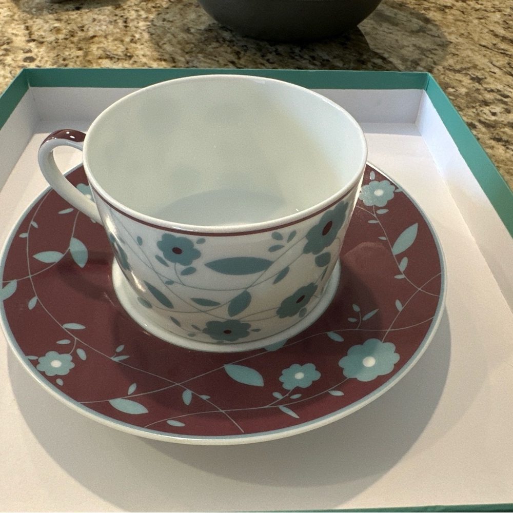 Bernardaud White Teacup Set (2)